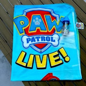 Paw Patrol Live Water Bottle & Blanket